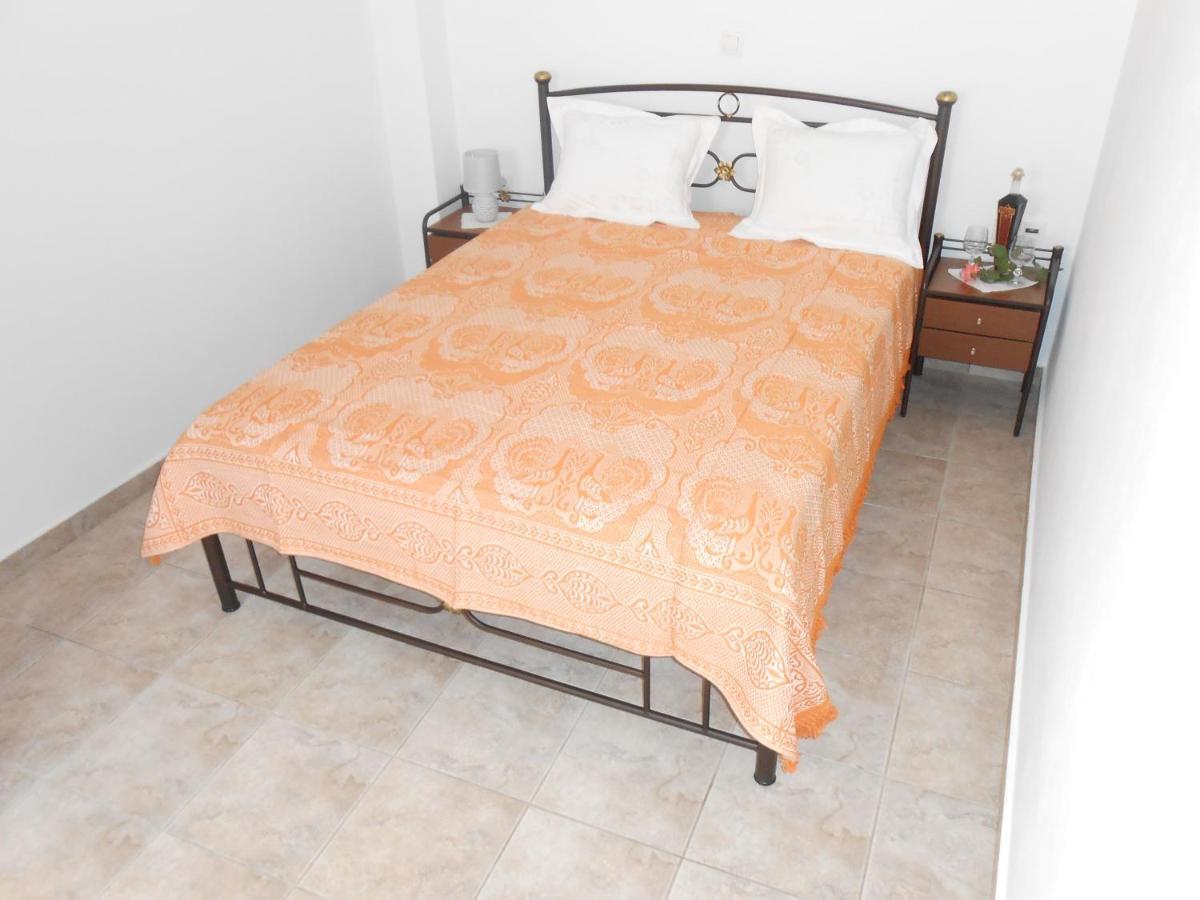 Chrysolithos Kerami Apartments Khalkíon Zewnętrze zdjęcie